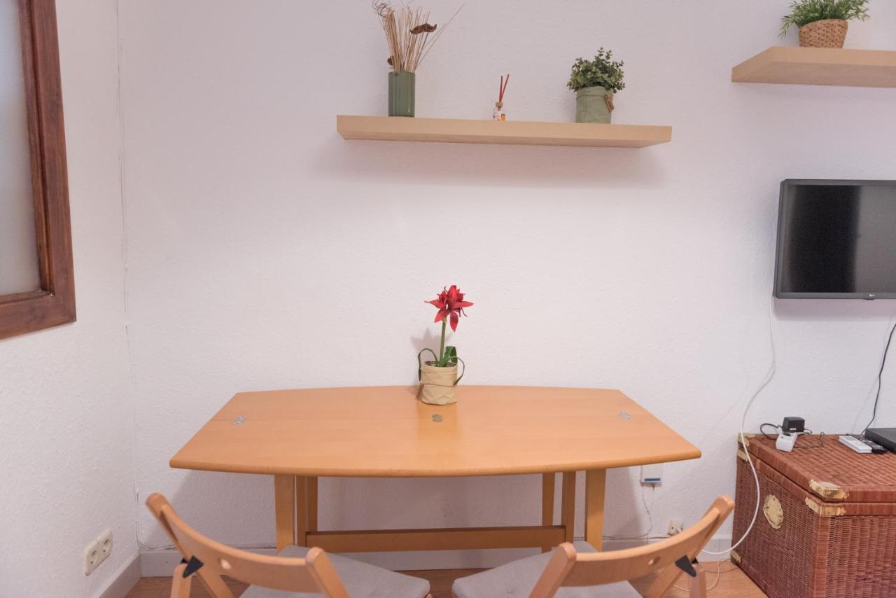 Sweet Bcn Studio With Terrace Барселона Екстериор снимка